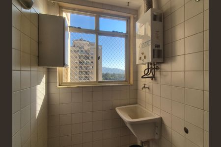 Apartamento à venda com 88m², 3 quartos e 2 vagas Apartamento à venda com 88m², 3 quartos e 2 vagasÁrea de Serviço