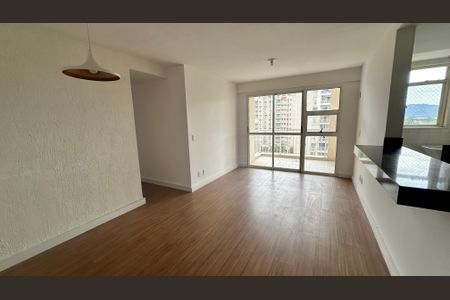 Apartamento para alugar com 88m², 3 quartos e 2 vagas Apartamento para alugar com 88m², 3 quartos e 2 vagasSala