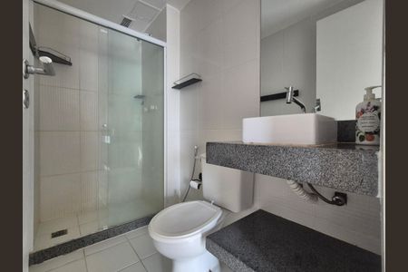 Apartamento à venda com 88m², 2 quartos e 2 vagas Apartamento à venda com 88m², 2 quartos e 2 vagasBanheiro suite