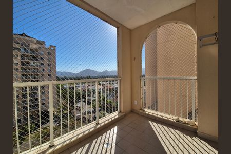 Apartamento à venda com 88m², 3 quartos e 2 vagas Apartamento à venda com 88m², 3 quartos e 2 vagasVaranda