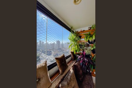 Apartamento à venda com 60m², 2 quartos e 1 vagaVaranda da Sala