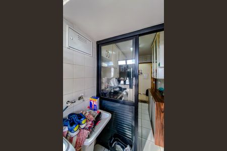 Apartamento à venda com 60m², 2 quartos e 1 vagaÁrea de Serviço