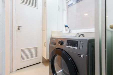 Apartamento à venda com 102m², 2 quartos e 1 vaga