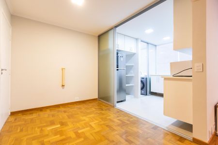 Apartamento à venda com 102m², 2 quartos e 1 vaga