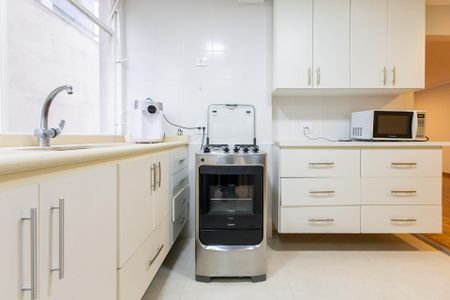 Apartamento à venda com 102m², 2 quartos e 1 vaga