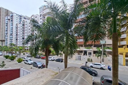 Apartamento para alugar com 74m², 2 quartos e 1 vaga Apartamento para alugar com 74m², 2 quartos e 1 vagaVista da Sacada