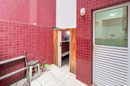 Apartamento para alugar com 74m², 2 quartos e 1 vaga Apartamento para alugar com 74m², 2 quartos e 1 vagaQuintal