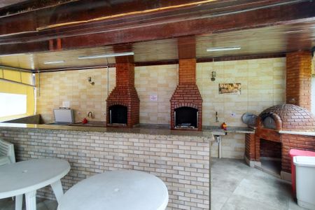 Apartamento para alugar com 74m², 2 quartos e 1 vaga Apartamento para alugar com 74m², 2 quartos e 1 vagaÁrea comum - Churrasqueira