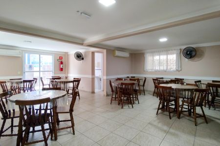 Apartamento para alugar com 74m², 2 quartos e 1 vaga Apartamento para alugar com 74m², 2 quartos e 1 vagaÁrea comum - Salão de festas