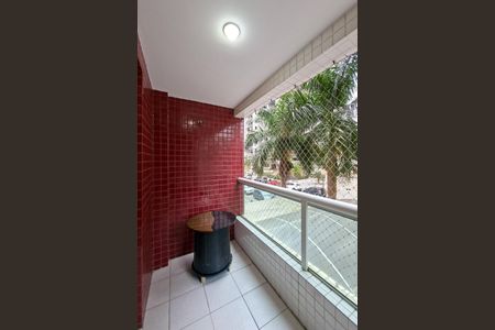 Apartamento para alugar com 74m², 2 quartos e 1 vaga Apartamento para alugar com 74m², 2 quartos e 1 vagaSacada