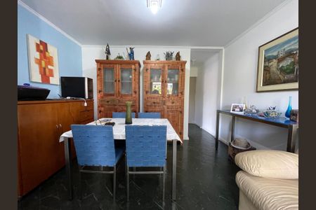 Apartamento à venda com 70m², 3 quartos e 2 vagas Apartamento à venda com 70m², 3 quartos e 2 vagasSala