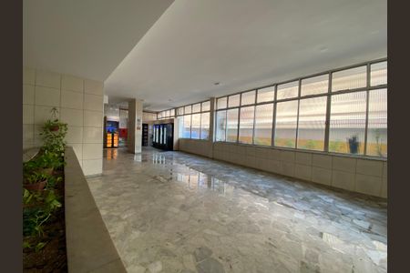 Apartamento à venda com 60m², 2 quartos e 1 vaga Apartamento à venda com 60m², 2 quartos e 1 vagaEntrada