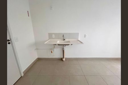 Apartamento à venda com 33m², 2 quartos e sem vaga Apartamento à venda com 33m², 2 quartos e sem vagaCozinha