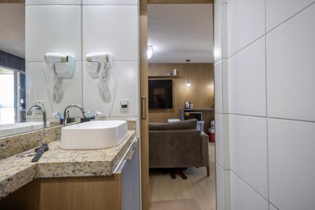Apartamento para alugar com 33m², 1 quarto e sem vaga Apartamento para alugar com 33m², 1 quarto e sem vagaBanheiro Social