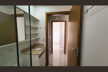 Apartamento à venda com 62m², 2 quartos e 2 vagasBanheiro Social
