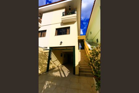 Casa à venda com 210m², 3 quartos e 5 vagasFachada