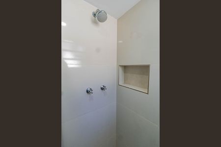 Apartamento à venda com 350m², 5 quartos e 3 vagasBanheiro da Kitnet 1
