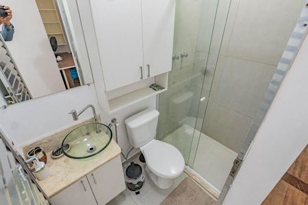 Apartamento à venda com 350m², 5 quartos e 3 vagasBanheiro da Kitnet 2