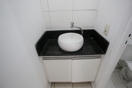 Apartamento à venda com 50m², 2 quartos e 1 vaga Apartamento à venda com 50m², 2 quartos e 1 vagaBanheiro