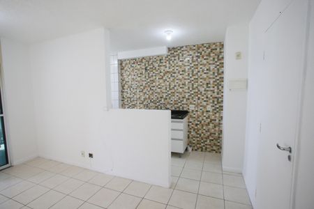 Apartamento à venda com 50m², 2 quartos e 1 vaga Apartamento à venda com 50m², 2 quartos e 1 vagaSala