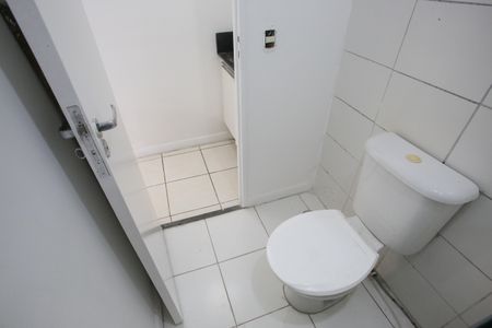 Apartamento à venda com 50m², 2 quartos e 1 vaga Apartamento à venda com 50m², 2 quartos e 1 vagaBanheiro