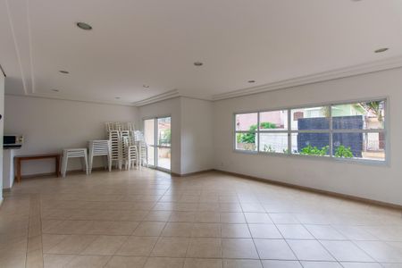 Apartamento à venda com 62m², 2 quartos e 1 vaga Apartamento à venda com 62m², 2 quartos e 1 vagaÁrea comum - Salão de festas