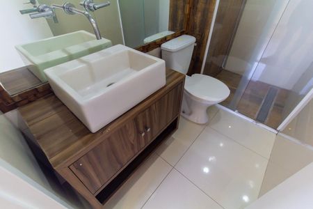 Apartamento à venda com 62m², 2 quartos e 1 vaga Apartamento à venda com 62m², 2 quartos e 1 vagaBanheiro Social