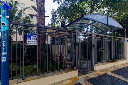 Apartamento à venda com 62m², 2 quartos e 1 vaga Apartamento à venda com 62m², 2 quartos e 1 vagaFachada