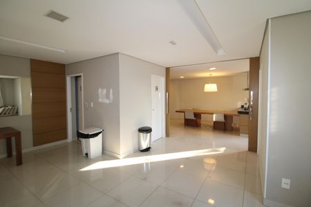 Apartamento para alugar com 74m², 3 quartos e 1 vagaÁrea Comum