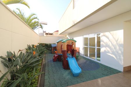 Apartamento para alugar com 74m², 3 quartos e 1 vagaÁrea Comum - Playground