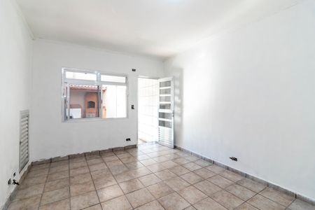 Casa à venda com 200m², 2 quartos e 2 vagas Casa à venda com 200m², 2 quartos e 2 vagasQuarto de Serviço