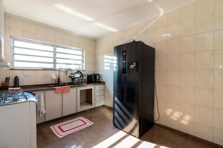 Casa à venda com 200m², 2 quartos e 2 vagas Casa à venda com 200m², 2 quartos e 2 vagasCozinha
