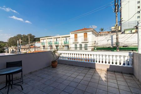Casa à venda com 200m², 2 quartos e 2 vagas Casa à venda com 200m², 2 quartos e 2 vagasVaranda da Suíte 1