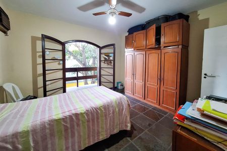 Casa à venda com 390m², 4 quartos e 3 vagas Casa à venda com 390m², 4 quartos e 3 vagasSuíte 2