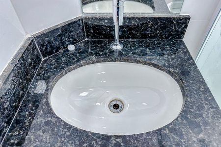 Apartamento para alugar com 60m², 2 quartos e sem vagaBanheiro Social