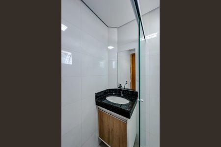 Apartamento para alugar com 60m², 2 quartos e sem vagaBanheiro