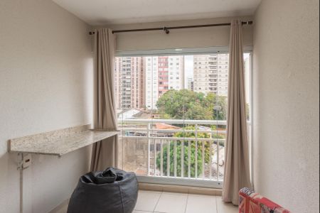 Apartamento à venda com 44m², 1 quarto e 1 vaga Apartamento à venda com 44m², 1 quarto e 1 vagaSacada da Sala