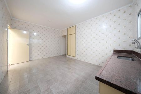 Casa à venda com 250m², 2 quartos e 2 vagasCozinha
