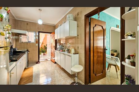 Casa à venda com 160m², 3 quartos e 2 vagas Casa à venda com 160m², 3 quartos e 2 vagasCozinha