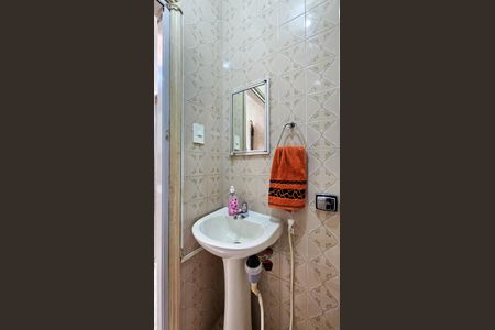 Casa à venda com 160m², 3 quartos e 2 vagas Casa à venda com 160m², 3 quartos e 2 vagasBanheiro 1