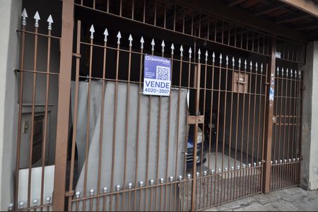 Casa à venda com 135m², 2 quartos e 2 vagasFachada