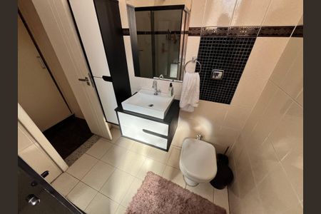 Casa à venda com 147m², 3 quartos e 3 vagasBanheiro