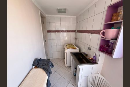 Casa à venda com 147m², 3 quartos e 3 vagasLavanderia da Suite