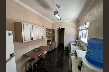 Casa à venda com 147m², 3 quartos e 3 vagasCozinha