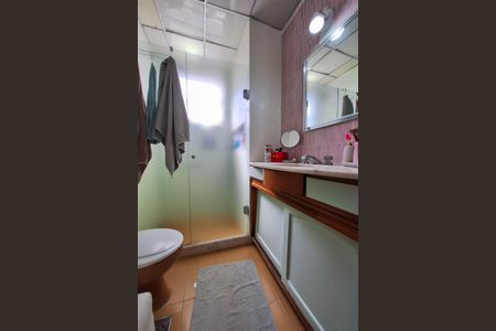 Apartamento à venda com 143m², 3 quartos e 1 vagaBanheiro da Suíte