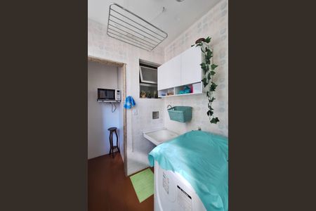 Apartamento à venda com 143m², 3 quartos e 1 vagaÁrea de Serviço