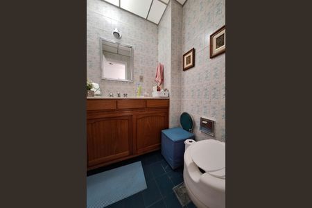 Apartamento à venda com 143m², 3 quartos e 1 vagaBanheiro Social