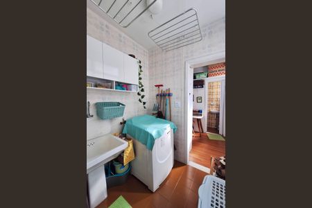 Apartamento à venda com 143m², 3 quartos e 1 vagaÁrea de Serviço