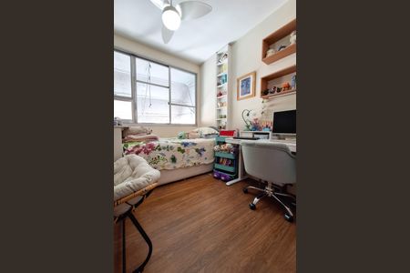 Apartamento à venda com 143m², 3 quartos e 1 vagaSuíte