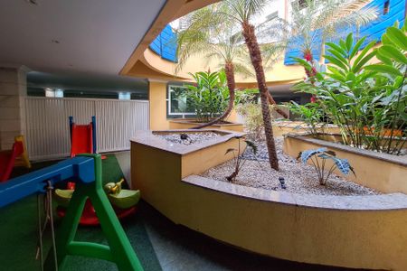 Apartamento à venda com 143m², 3 quartos e 1 vagaÁrea comum